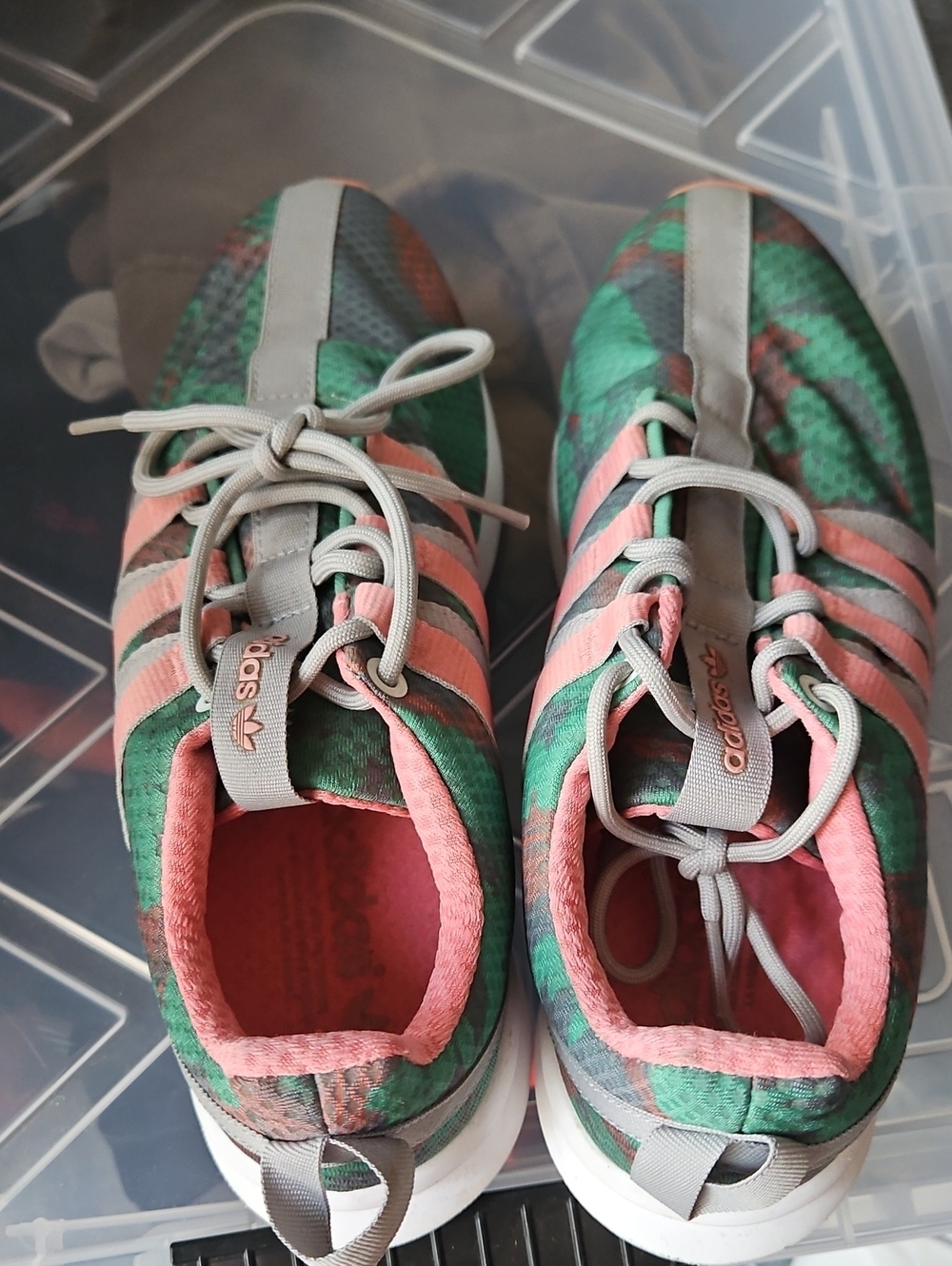 Adidas WomensGreen and Pink Patterned Sneakers (11-2)